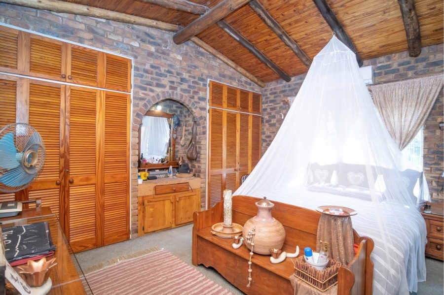 3 Bedroom Property for Sale in Meerhof North West